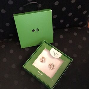 👒♠️ Kate Spade x Target Pearl & Gold Cluster Stud Earrings ♠️👒